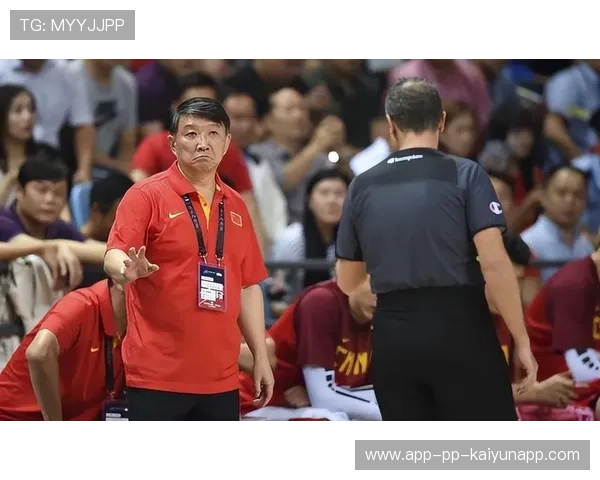 职业球员是否鼓励参与社会事件的理性发声，球员具备什么条件