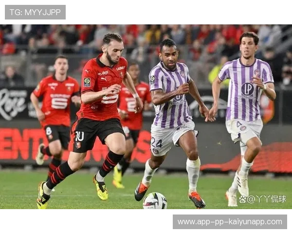 法甲对边路攻击的依赖程度显著高于其他联赛,法甲的强队 法甲对边路攻击的依赖程度显著高于其他联赛,法甲的强队